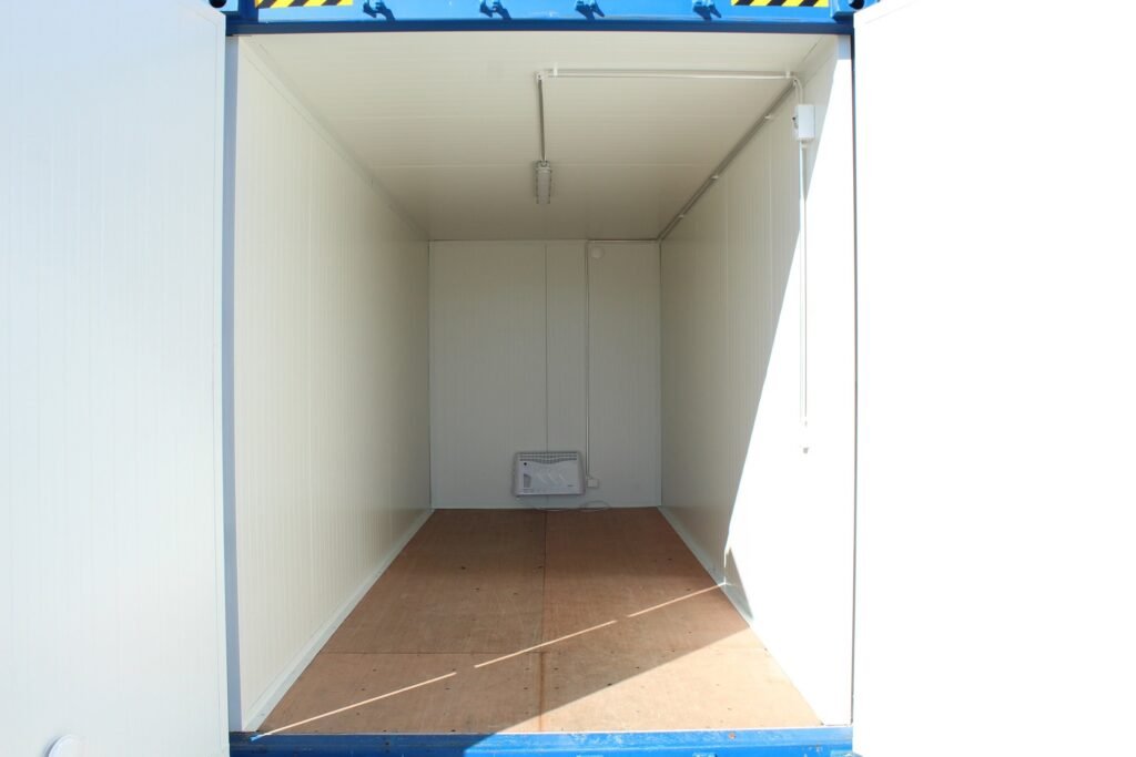 20ft Insulated Dry Shipping Container – Secure, Temperature-Stable Storage