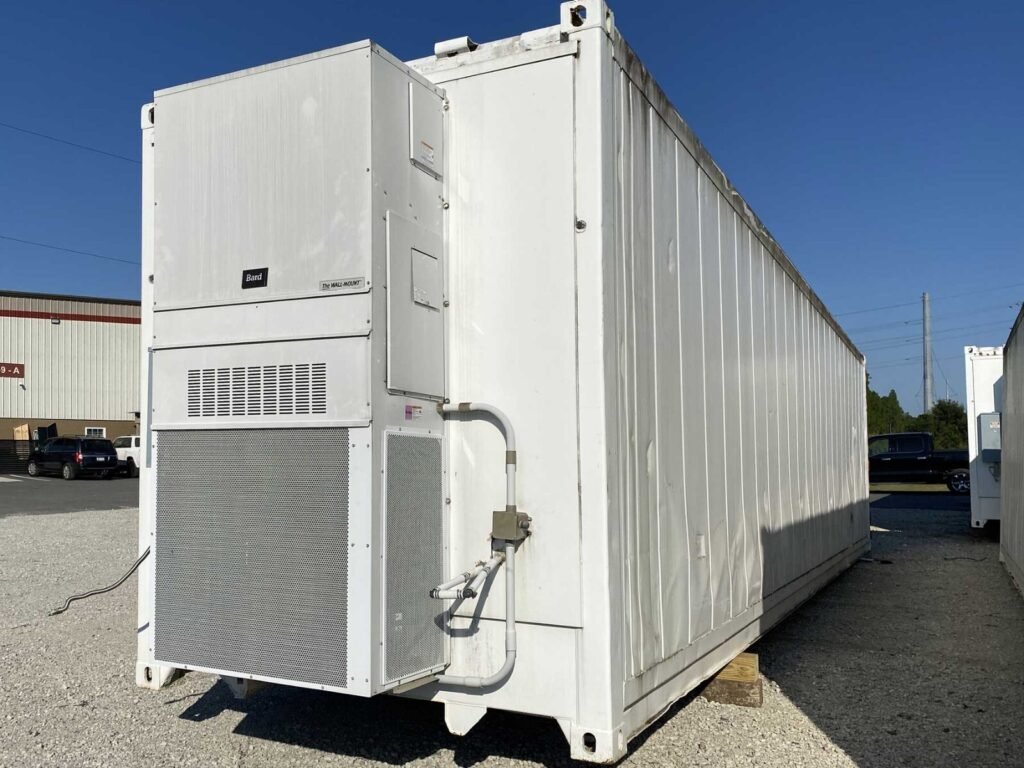 40Ft High Cube Insulated Shipping Container With 5 Ton Bard Hvac Unit