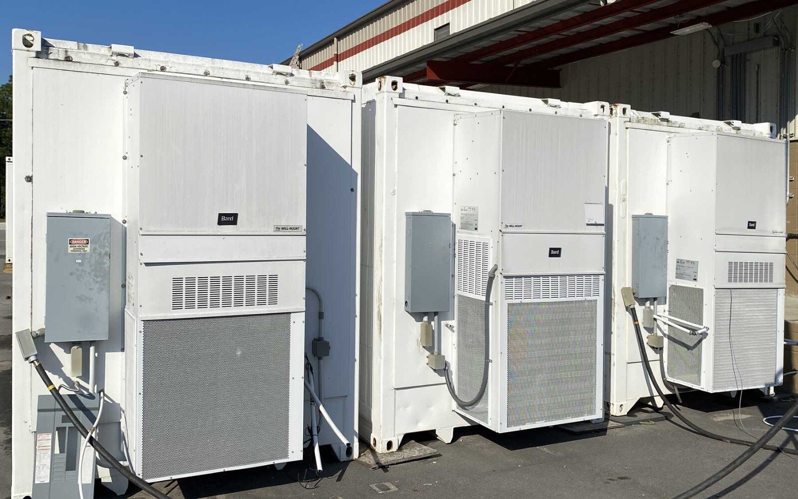 40Ft High Cube Insulated Shipping Container With 5 Ton Bard Hvac Unit - Image 3